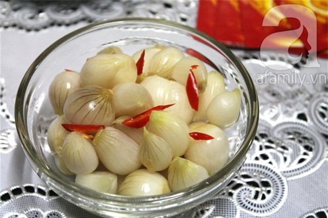 Dù nhiều của ngon vật lạ đến mấy, mâm cỗ Tết miền Bắc cũng chẳng trọn vẹn nếu thiếu 6 món ăn này - Ảnh 9.