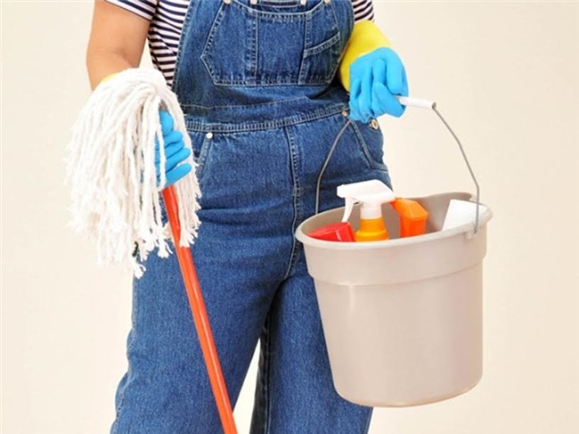 Cận Tết, chủ tá hỏa khi giúp việc 'hét' lương 700 nghìn mỗi ngày