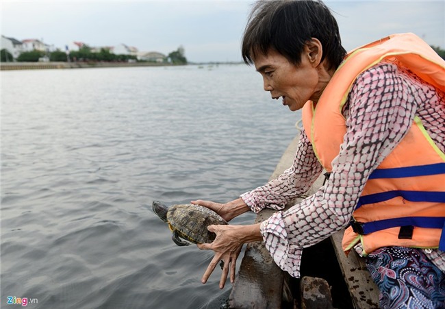Mua 80 kg rua gia 25 trieu ra song Sai Gon phong sinh hinh anh 18