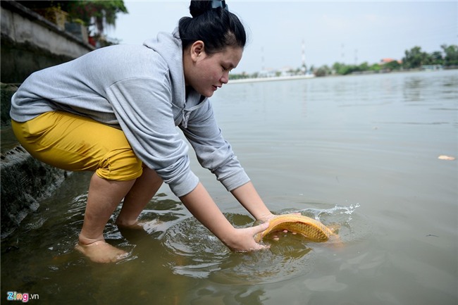 Mua 80 kg rua gia 25 trieu ra song Sai Gon phong sinh hinh anh 8