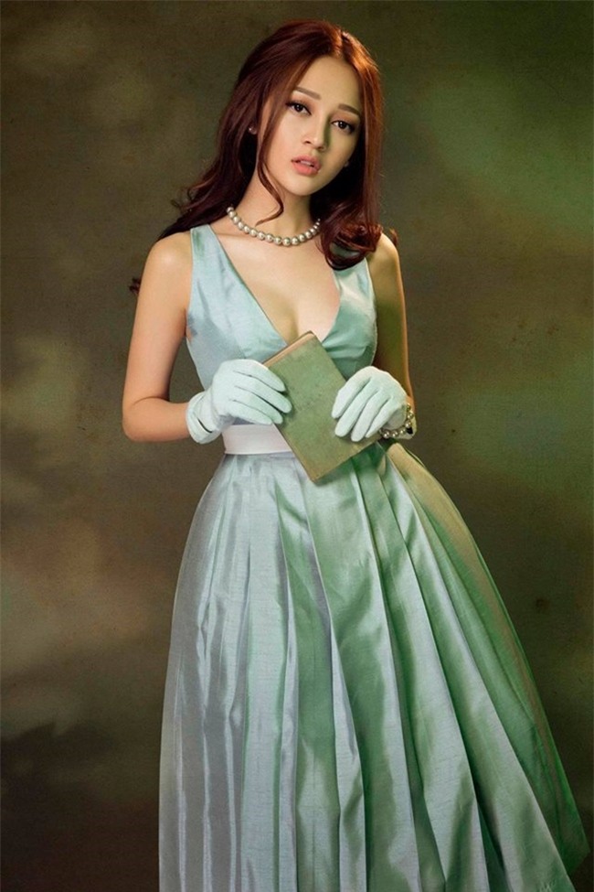 ban gai sexy the nay van bi ho quang hieu "che ong che eo" hinh anh 19