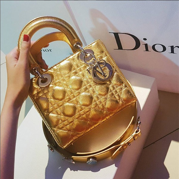 Ho Ngoc Ha, Thanh Hang, Huyen My chi tien khung de sam do hieu choi Tet