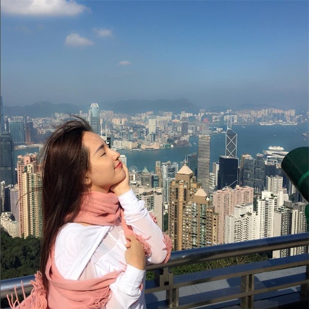 Ho Ngoc Ha, Thanh Hang, Huyen My chi tien khung de sam do hieu choi Tet