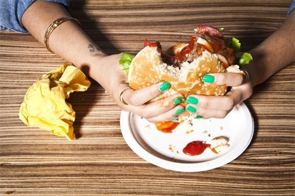 5 thay đổi nhỏ nhưng mang lại sức khỏe tốt cho bạn - Ảnh 1.