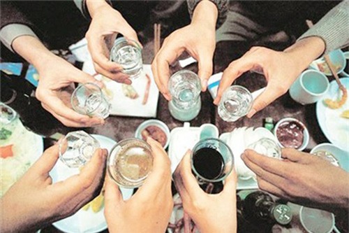 khong do noi voi nhung "chieu doc" vo buoc chong bo nhau ve nha - 3