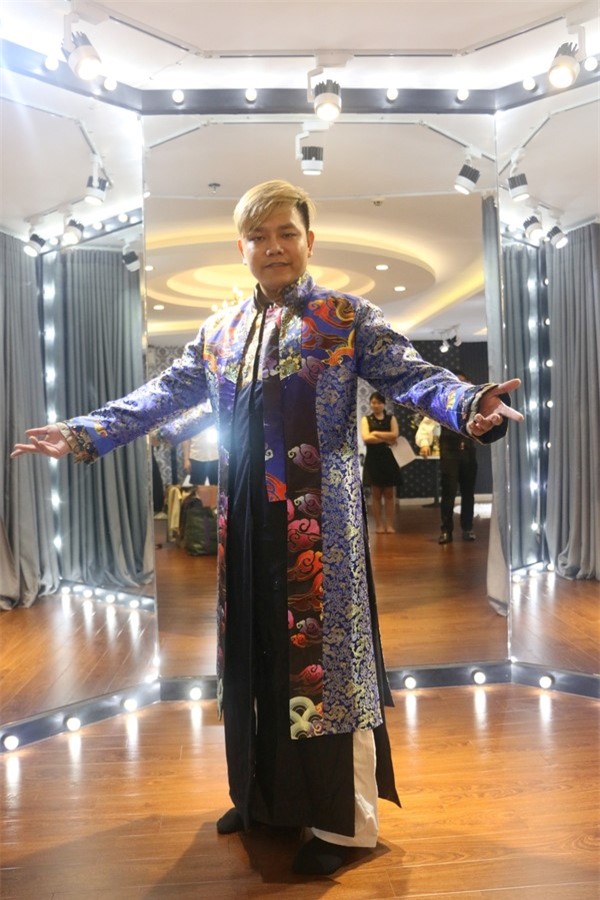 hoai-linh-dien-phuc-trang-nang-hon-10kg-blogtamsuvn08