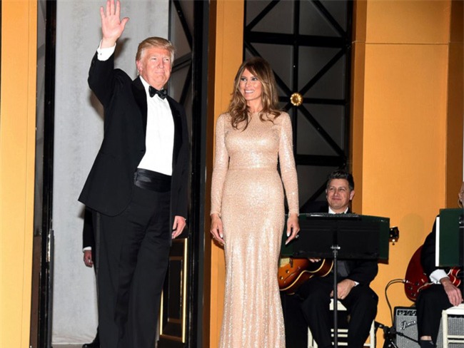 Trong lễ nhậm chức, bà Trump đã xào ngay phong cách thời trang của hai cựu Đệ nhất phu nhân! - Ảnh 6.
