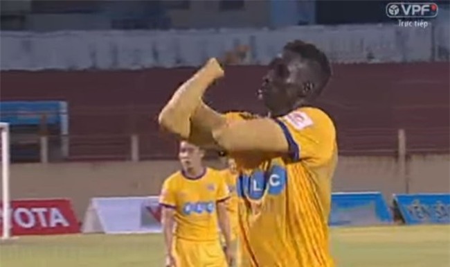 luat chua “vao”, flc thanh hoa da dinh… “pha rao” hinh anh 1