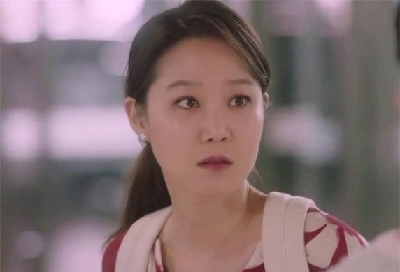 Tạm quên son đỏ đi, đây mới là sắc son đang được các kiều nữ Hàn lăng xê nhiệt tình - Ảnh 20.