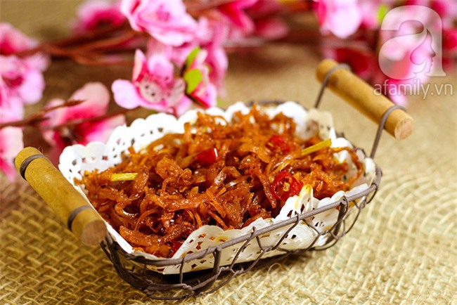 Tết năm nay thử ngay gà xé cay ngon bá cháy nhé! - Ảnh 1.