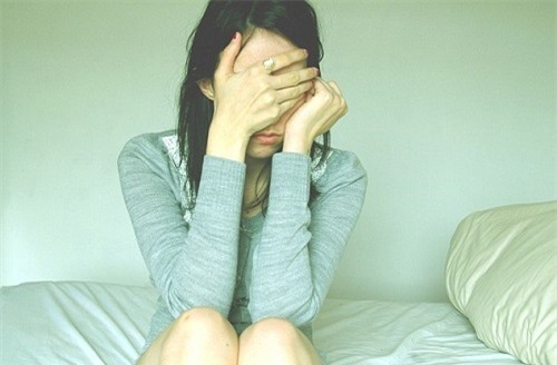 am anh kinh hoang cua nhung co gai mang thai dua con cua ke cuong hiep minh - 1