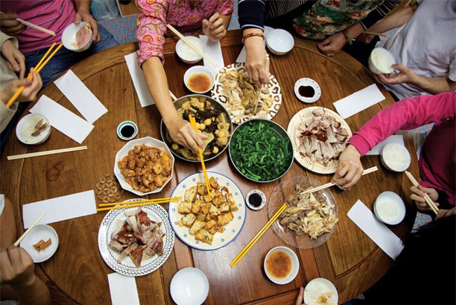 Phong tục thú vị ở những nước đón Tết cổ truyền giống Việt Nam - Ảnh 10.