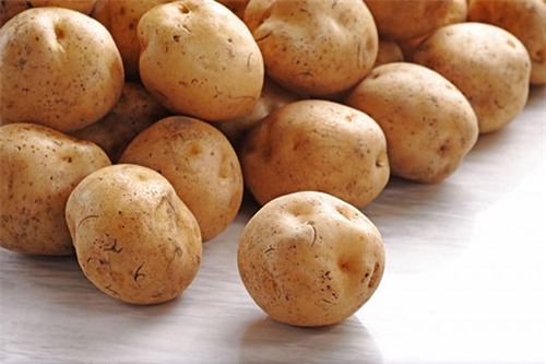 san lung loai mat na than thanh giup da len tone trang hong sau 1 tuan su dung - 1