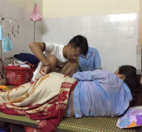 vo o cu khoe chong vua kheo cham, vua gioi kiem tien khien chi em phat ghen - 7