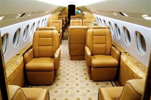 Những món quà nịnh vợ hại túi tiền của các tỷ phú, đại gia mà người thường có nằm mơ cũng không tưởng tượng nổi - Ảnh 11.