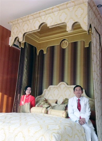 Những món quà nịnh vợ hại túi tiền của các tỷ phú, đại gia mà người thường có nằm mơ cũng không tưởng tượng nổi - Ảnh 16.