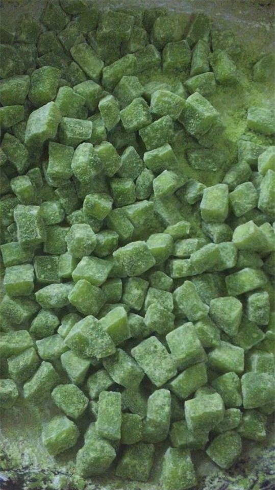 co giao xinh dep day lam mut dua hat luu du mau cuc dep gay sot hinh anh 7