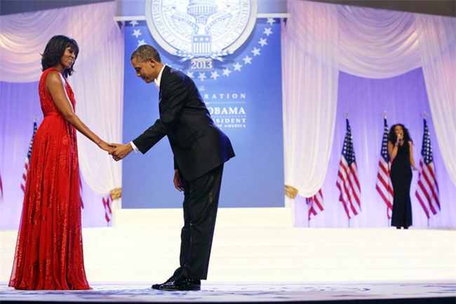 Các Đệ nhất phu nhân Mỹ xinh đẹp nhường nào trong dạ tiệc khiêu vũ mừng lễ nhậm chức của chồng? - Ảnh 20.