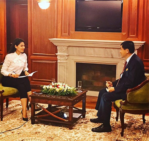 sao Việt, MC Thảo Vân, MC Đan Lê, Tăng Thanh Hà, bố chồng sao Việt