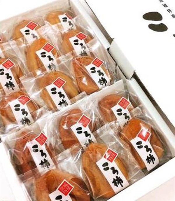 Hồng Nhật một nắng 3 triệu/kg, nhà giàu bỏ mứt cổ truyền