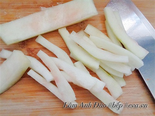 tan dung cui dua hau de ngam chua ngot gion ngon giai ngan ngay tet - 2