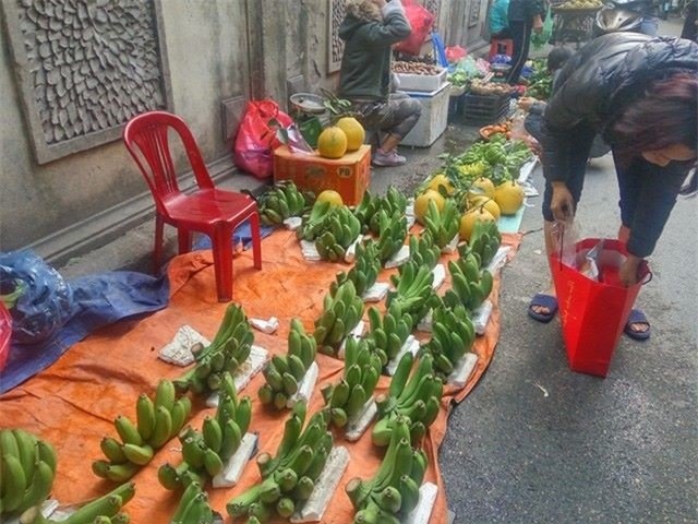 Giáp Tết, chuối xanh tăng giá từ 20.000 lên 200.000 đồng