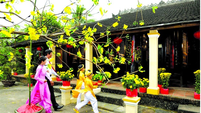 Theo tuổi gia chủ, chọn người xông nhà tuổi này để cả năm Đinh Dậu thuận lợi may mắn - Ảnh 2.