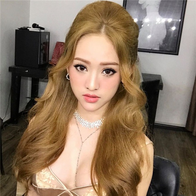 thuy vi quyet