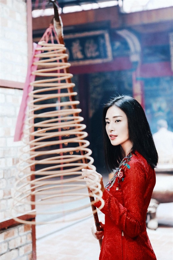 sao việt, ngô thanh vân, diễn viên ngô thanh vân, đả nữ màn ảnh việt, ngô thanh vân diện áo dài