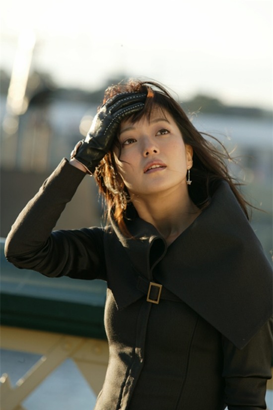 14 năm một tượng đài, Kim Hee Sun vẫn là nữ thần không tuổi của màn ảnh Hàn - Ảnh 23.