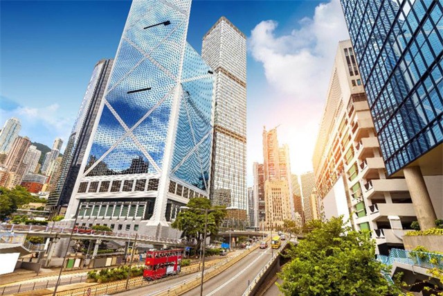 Giữ vững vị trí dẫn đầu trong năm thứ bảy liên tiếp là thị trường nhà ở đắt nhất trên thế giới, Hong Kong.