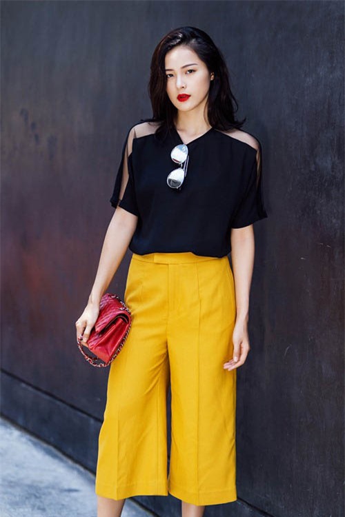 tinh yeu, su nghiep trai nguoc cua 2 mi nu tuoi dau sexy nhat vbiz hinh anh 1