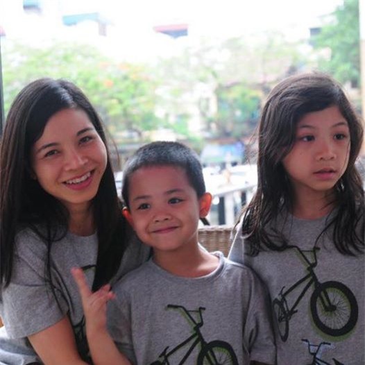 Mẹ đơn thân và Tết: Chẳng có gì buồn tủi, nhà cửa thuê dọn dẹp, mọi thứ thì đặt mua, chỉ hưởng thụ thôi - Ảnh 1.