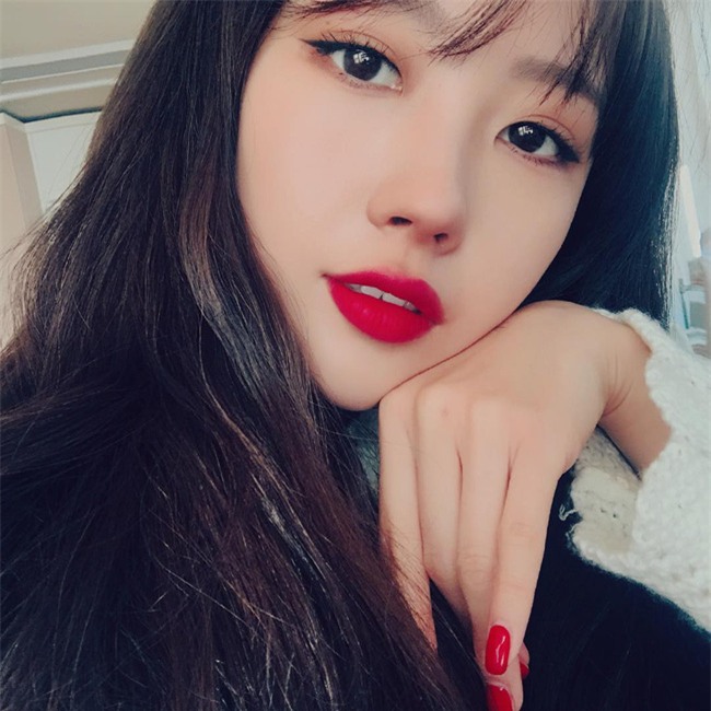 Chọn màu son đúng chuẩn cho 3 ngày đầu xuân đón Tết - Ảnh 6.