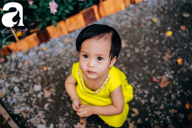 Trẻ em đón Tết khắp phố phường, công viên, và cả ga tàu... - Ảnh 2.