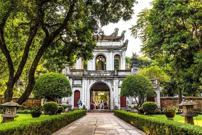 15 ngôi chùa linh thiêng nên đi lễ dịp đầu năm ở Hà Nội, Sài Gòn - Ảnh 5.