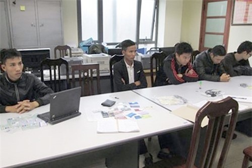 Canh sat mang ke phut doi dien ‘hacker nhi’ lua tram trieu hinh anh 2