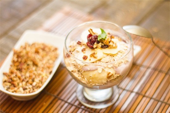 Ăn uống đúng thời điểm như này mới giúp khỏe mạnh, giảm cân - Ảnh 2.