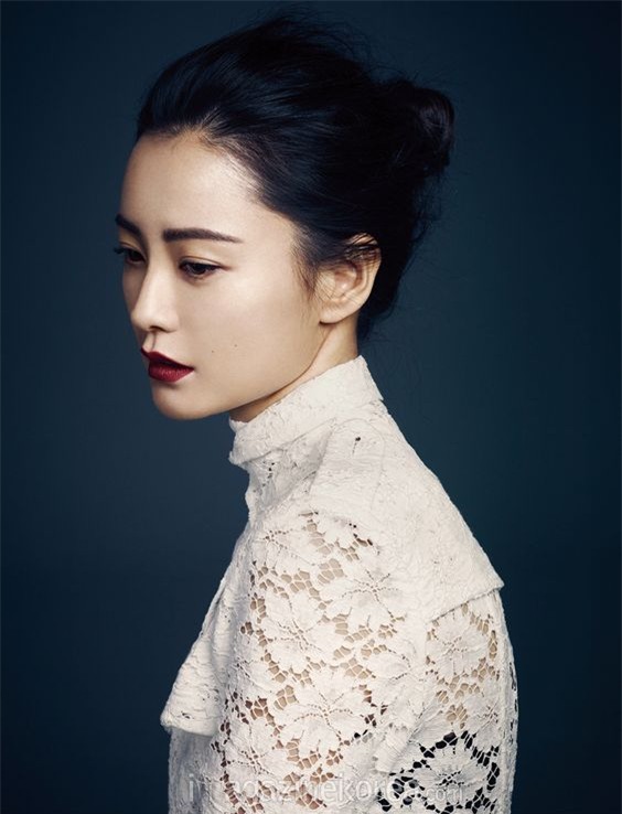 4 kiểu tóc đẹp duyên dành cho nàng tóc dài chán để tóc xoã - Ảnh 21.