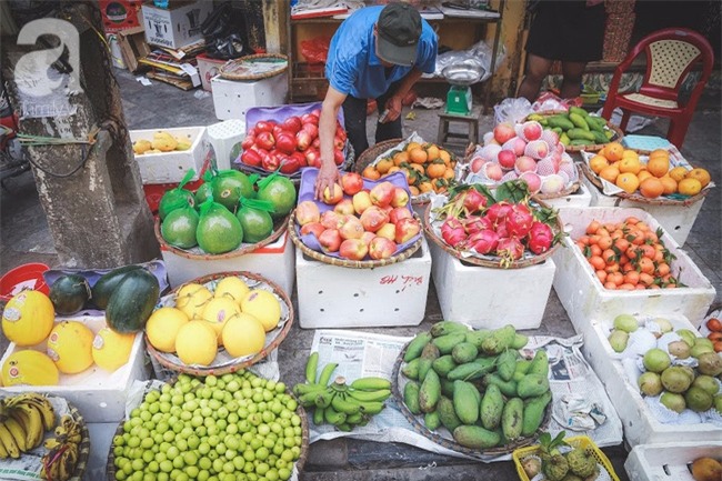 Những ngày đầu năm dần trôi đi, bỗng khắc khoải hoài mong không khí rộn ràng chợ giáp Tết - Ảnh 9.