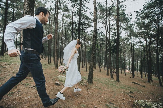 cap doi 9x khac nhau 1 troi 1 vuc nhung ben nhau ngay nao cung “cuoi nhu dien” - 12