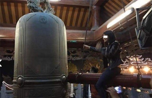 Nhung hinh anh xau xi dip Tet bi dan mang len an hinh anh 10