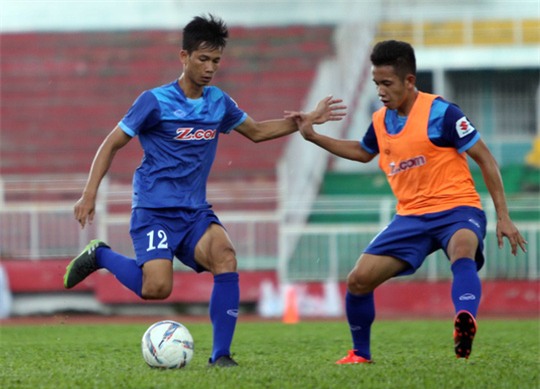 U23 Việt Nam kết thúc sớm buổi tập do mưa