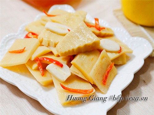 tu lam mang muoi chua cay ngay tai nha - 7