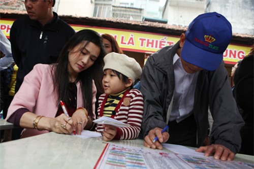 so "sao la hau chieu menh", dan un un toi chua phuc khanh giai han - 10