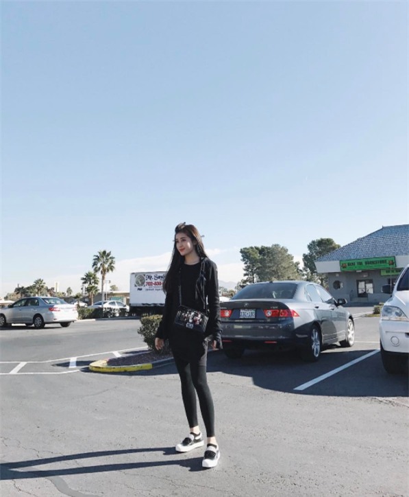 Đâu chỉ có áo dài cách tân, street style đón Xuân của sao Việt còn rực rỡ thế này cơ mà! - Ảnh 19.