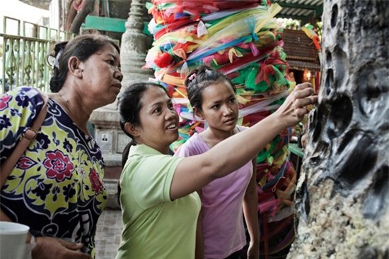 Muôn kiểu xin trúng số... đề