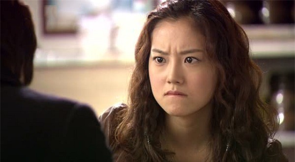 Vì quà biếu Tết mà tôi và chồng không nhìn mặt nhau suốt 5 ngày Tết - Ảnh 1.