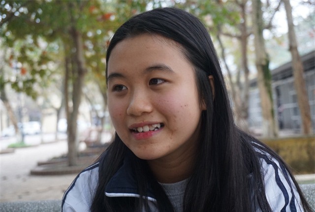 Với Hà Trang, Lịch sử không phải là môn học khô khan với sự kiện và con số. Với niềm đam mê và phương pháp khoa học, Trang tìm được niềm vui và thành tích trong môn học này.