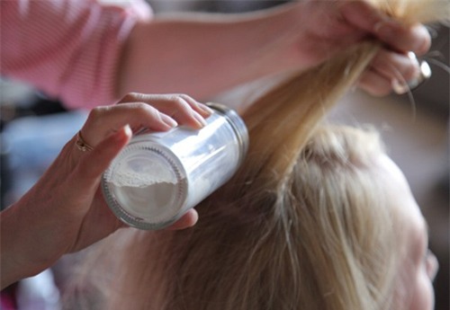 meo giup ban thoat khoi mai toc bet dau chi trong 2 phut ma khong can goi - 7